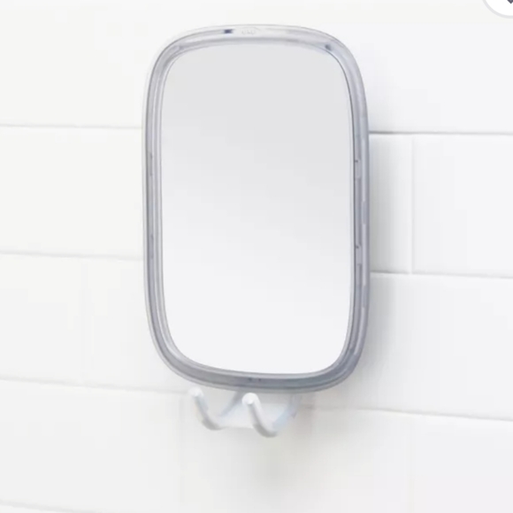Oxo Stronghold™ Suction Fogless Mirror - Picture 7 of 10